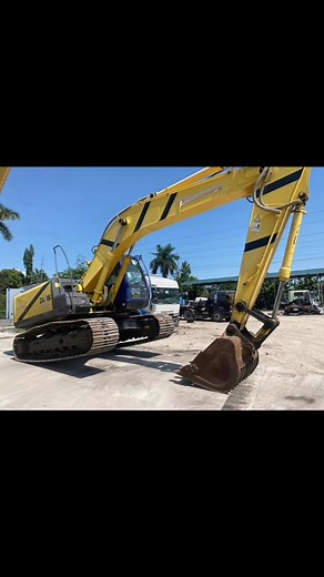 #komatsu #hitachi #kobelco #DYNAPAC #roadroller #excavator #backhoe #earthmover #Digger #Payloader #wheelloader | Lubao Backhoe Excavator Inc. | Facebook