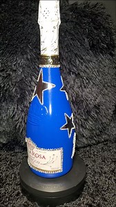 DIY Custom Bottle! #bottles #diy #cricut #bling #crafts | Brance So Craftee