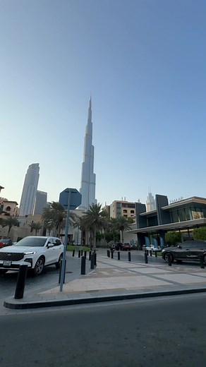 Discover Dubai's Stunning Urban Landscape