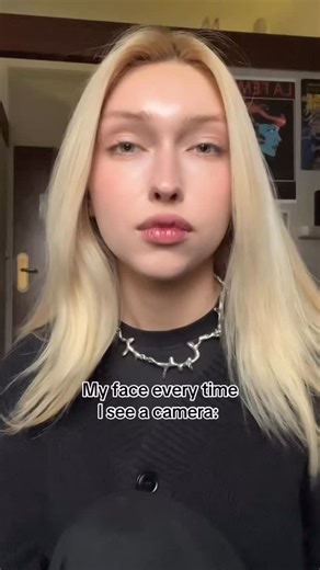 Anfisa Morozova on Instagram: "Open your eyes, girly, what’s the problem?👀 #lol #fypシ #photography #tumblr #digicam"