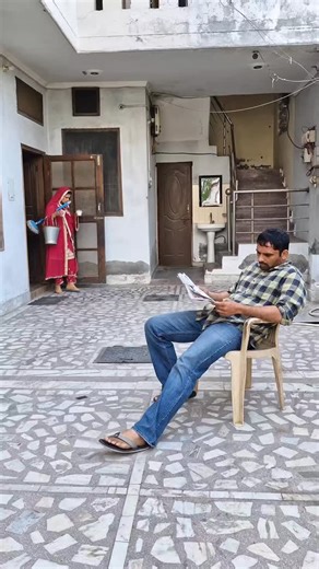 praveenkalkal on Instagram: "Pee kr btao kya hai #viral #reels"