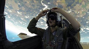 Global Girl - Nadia Marcinko - flying Albatros L39