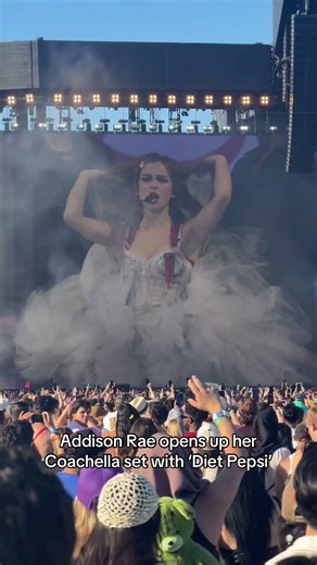 Addison Rae opened her Coachella weekend 1 set with her hit ‘Diet Pepsi’ #addisonrae #coachella