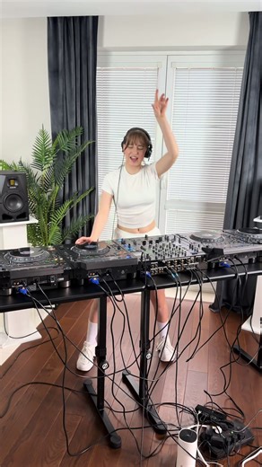 Nacido para ser DJ: La Pasión de DJ Gabi