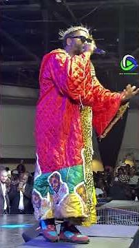 Sjava performing “Abangani” at Emtee's One Man Show 2025