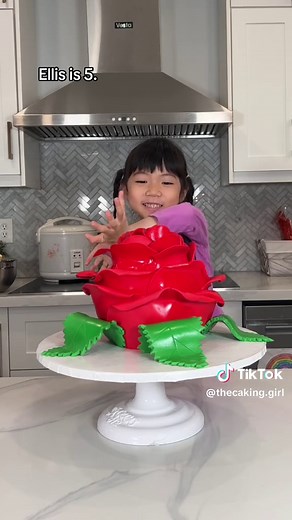 Ellis Rose Cake Tutorial | Jisoo Inspired Dessert for K-Pop Fans