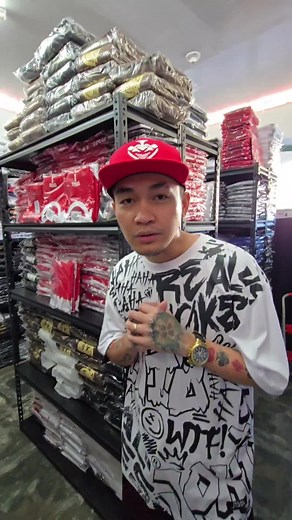 Real Jokes Clothing Review: T-shirt Brand Showcase