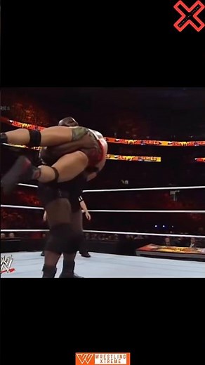 Mark Henry vs. Ryback 🔥