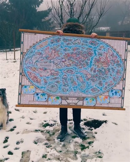 New map just dropped.. it took a year to make! ✍️ 🤩 🗺️ | UNILAD