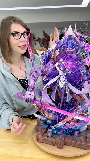 Here is a better look at my Shogun Raiden statue from NZToys ! 🤩 She's definitely one of the most detailed statues I've ever seen and I love her so much! ☺️Genshin Impact #raidenshogun #genshinimpact #statue #collector #resinstatue #unboxing | Kamui Cosplay