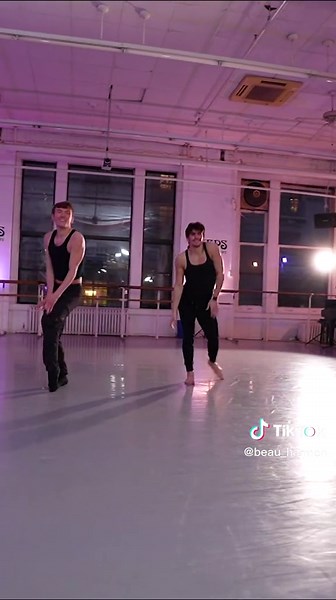new choreo!!! 🧠: Beau Harmon 👯‍♂️: @drewminard @nick.alvino 🎥: Jake Allen Smith #dance #nyc