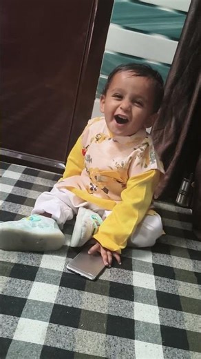 Urvik ki acting #cartoon #cutebaby #cute #funny #love #viral #shorts #short #viralvideo #viralshorts