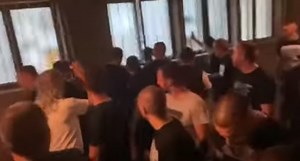 Navijači FK Partizan nisu mirovali ni nakon utakmice: "Odlazi, mamu ti je**m"