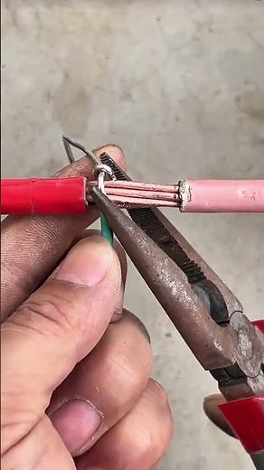 Genius Electrical Trick: How to Securely Connect Three Wires