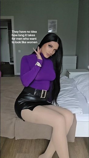 2.5 hours for the transformation process, is that a lot or a little? 💗 #mtf #crossdressing