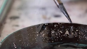 Nushu is a unique Chinese writing system, which is originated in Hunan Province, #China, and is used only by women. Every word written by this old lady reveals her unique experiences and memories. #Culture #writing | Stephanie Nguyen