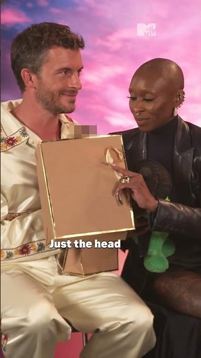 Nothing cuter than gifting the Wicked cast their own character Care Bears 🥹