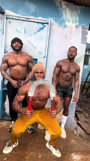 Flex weekend Happy Sunday 🌞 #makia #naturel