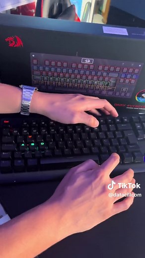 Mudando Luzes LED do Teclado Redragon Dark Avenger