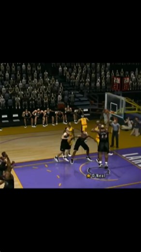 We got the block but Kobe...#nba #insidedrive #xbox #retrogaming #oldschool #lakers #kobebryant