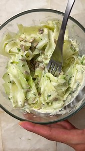 Ensalada para acompañar tus comidas. | The Method