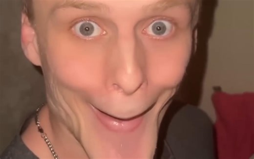 笑了就会💨💨💨｜外网抽象memes #10