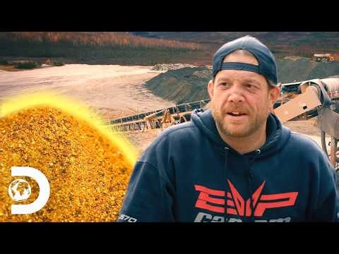 Parker Schnabel Races To Fix A Compromised Roxanne Wash Plant | Gold Rush