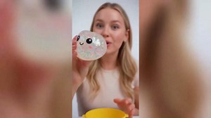 2026 New Glitter Dumpling Squishy, Random Mystery Dumpling Squishy Glitter with Food Steamer, Soft Slow Rising Squeeze, Stress Relief (Random*1)