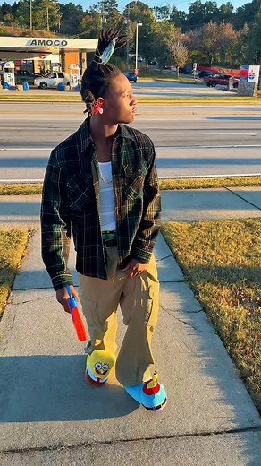 8.8K views · 256 reactions | Literally put this together in 20 minutes ! Happy Halloween yall !  Amari Eli | Elundria Dominique | Facebook