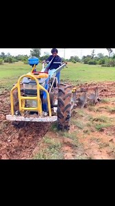 Este tractor 🚜 tractor pequeño es muy útil para el campo | Ferney Cuetoachi