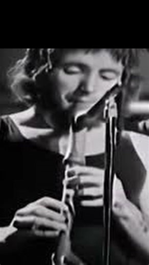 Bon Scott Rare Radio Interview 1978 #shorts #acdc #bonscott #rocknroll #classicrockband #interview