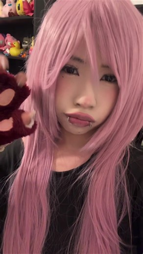 dulce (@ohnomyom)’s videos with Nosebleed - Nettspend