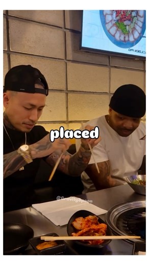 Chopsticks Hack No One Knows About 🤯