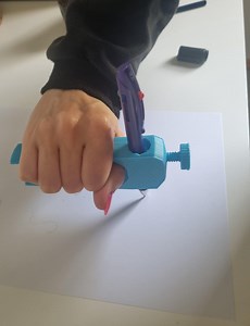 Universal Adaptive Pen Holder – Assistive Writing Aid for Pencil, Texta, or Pen | Ergonomic Grip for Limited Hand Mobility - Etsy