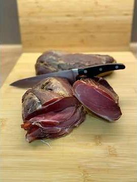 A la Schwarzwälder Schinken #schinken #selbstgemacht #räuchern #räuchertonne #food #холодноекопчение