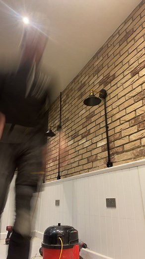 Sparkie with a hoover who would of thought it 🤯 #lighting #commerical #burgerbar #electrician #drill #nofussnodust