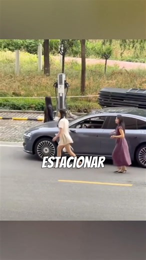 The coolest technology you'll see today #autoparking #gadgets