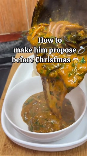 Precious Ezinne | Redgrapescafe on Instagram: "I promise you this soup will almost give you a bra!n diversion 😂 Food processor @rayluxafrica"