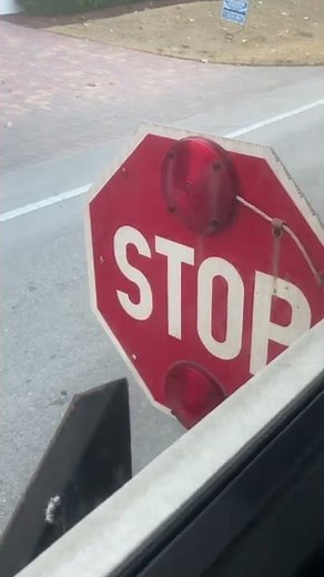 M11 School Bus Stop Sign