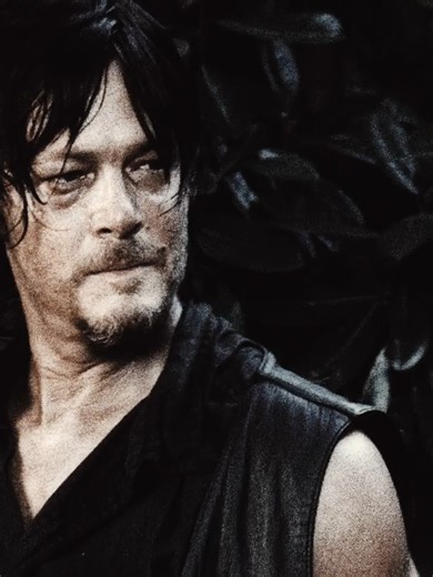 Boys Don't Cry: The Emotional Turmoil of Daryl Dixon