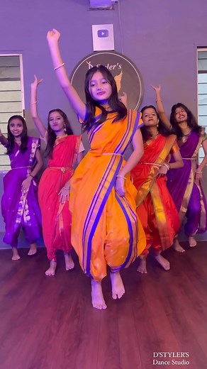 D'STYLERS_DANCE_studio🧿 on Instagram: "Maja karuya Jara 😍❣️ #marathioldsongs . . Studio @d_styler_dance_studio_ .. .. .. Students @_pallavi_bhate @pooja_dstylers @bhairaviii_26 @m_ruchi_2007 @__itz_chiu__ @pooja_khadka_dstylers … … … … #majakaruyajara #marathisong #marathidance #dstylersdancestudio #viralreeĺ #viralvideos #saree e #sareelove😍 #navari #navarilook #lovefornavari #dancereelsindia #explorepage #trendfashion #ᴛʀᴇɴᴅɪɴɢʀᴇᴇʟs #trendingsongs🎶🎶💞 #girlspower #marathistatusking #oldso