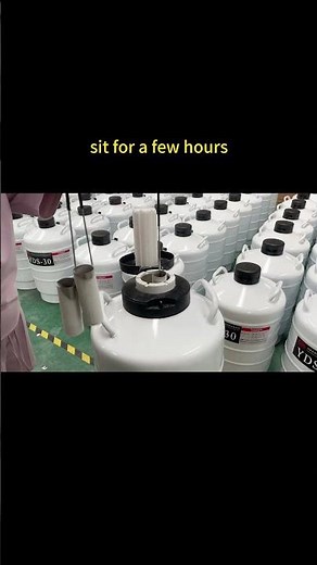 When using a liquid nitrogen tank, put liquid nitrogen first or freeze semen