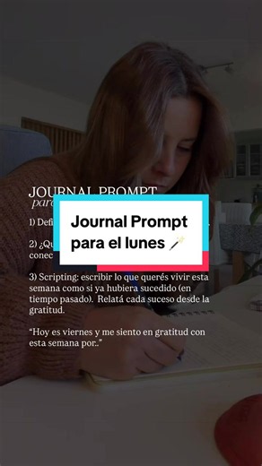 Journal Prompt para iniciar el lunes en Focus, con intención y alineada con la Alta Frecuencia que necesitamos para tener un gran Glow Up ✨🪄💘 La calidad de los pensamientos, emociones y conductas que tenemos en las primeras horas de nuestro día, son vitales para generar un estado de ánimo elevado. Y un estado de ánimo elevado es lo que promueve un Sistema Nervioso regulado. Tenemos la habilidad de promover cómo deseamos sentirnos. Sólo necesitamos un estímulo. La escritura consciente es ese es