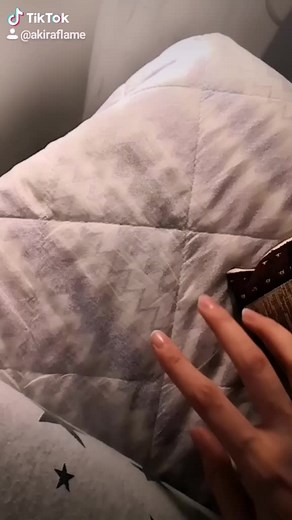 Tell me a character from an anime and I'll show you how he has his hands! #hands #fyp #veins #aesthetic #anime