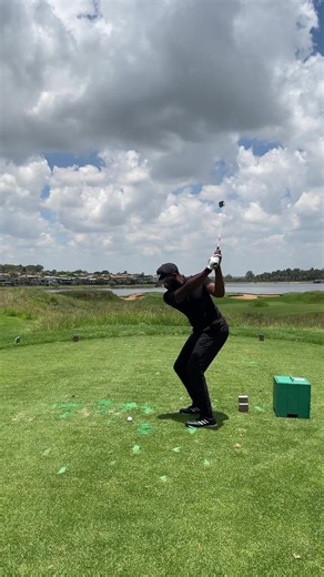 Nothing like the sounds on a golf course🏌🏾‍♂️🌿⛳️ #jesuslovesyou #golf #golftiktok #golfasmr #golfviews