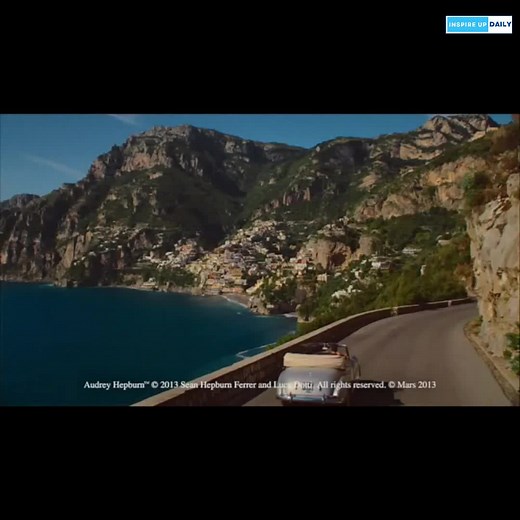 AUDREY HEPBURN Resurrected: Galaxy Commercial Explore the enchanting revival of Audrey Hepburn in a mesmerizing Galaxy Chocolate ad. Witness the iconic star's timeless charm brought back to life through cutting-edge CGI by AMV BBDO and Framestore. Join us as animators meticulously recreate Hepburn's infectious smile, capturing her elegance as she glides through the Amalfi coast. #AudreyHepburn #GalaxyChocolate #CGI #VisualEffects #AMVBBDO #Framestore #Advertising #IconicAds #AudreyHepburnRevival