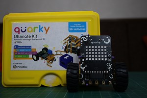 STEMpedia Quarky Advanced AI Robot Toy Kit for Kids- Best Way to Learn Robotics