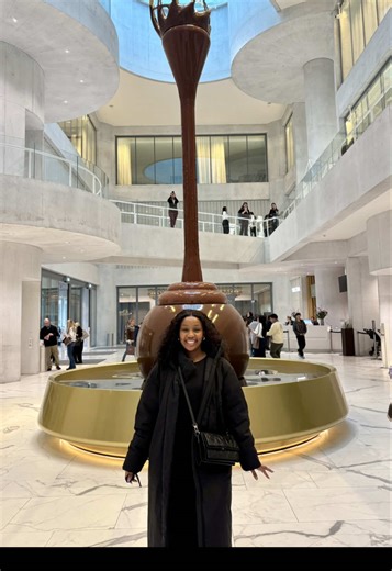 Tshidi and the Chocolate Factory Experience