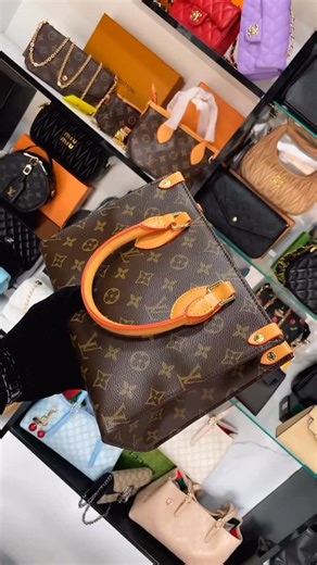 First Class Bags on Instagram: "📌 Disclaimer : First Class Bags is not affiliated with any of the brands featured in this account. Copyrights and registered trademarks are reserved to the brand owner. We are not in violation of any trademarks, copyrights."