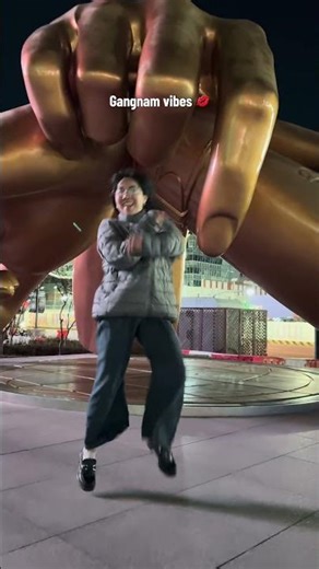 GANGNAM STYLE IN GANGNAM 😎🇰🇷 #korea #kpop #gangnamstyle #gangnam #yui #dance